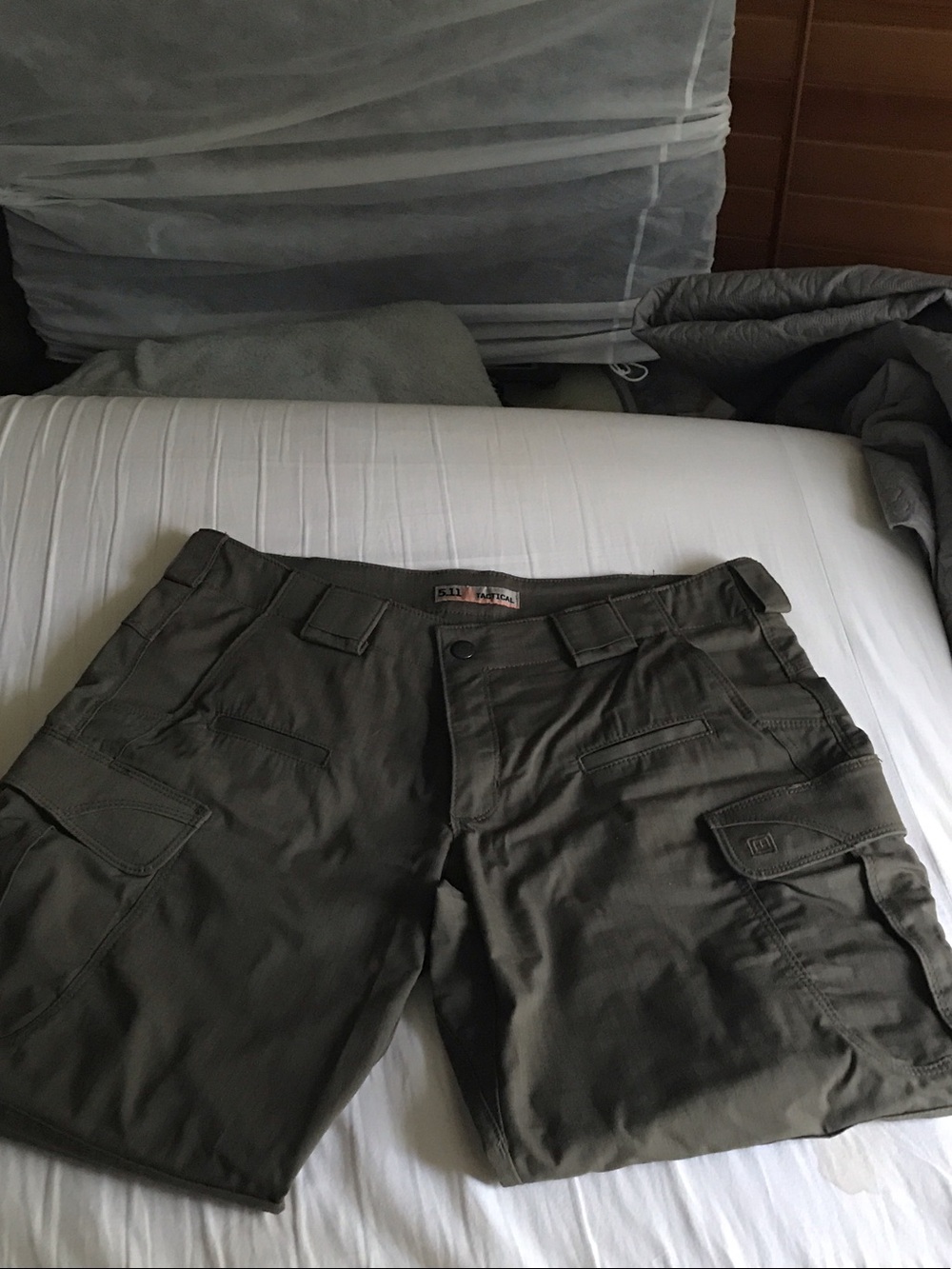 5.11 Tactical Olive Green Cargo Pants - Picture 1 of 4